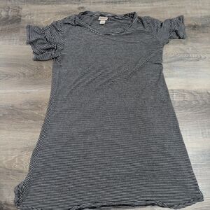 Striped Short Sleeve T-Shirt Dress - Black & White